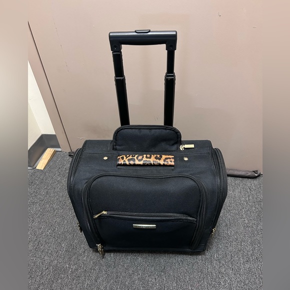 Anne Klein Bags Eucanne Klein 7 X 16 Expandable Carry On 2 Wheels